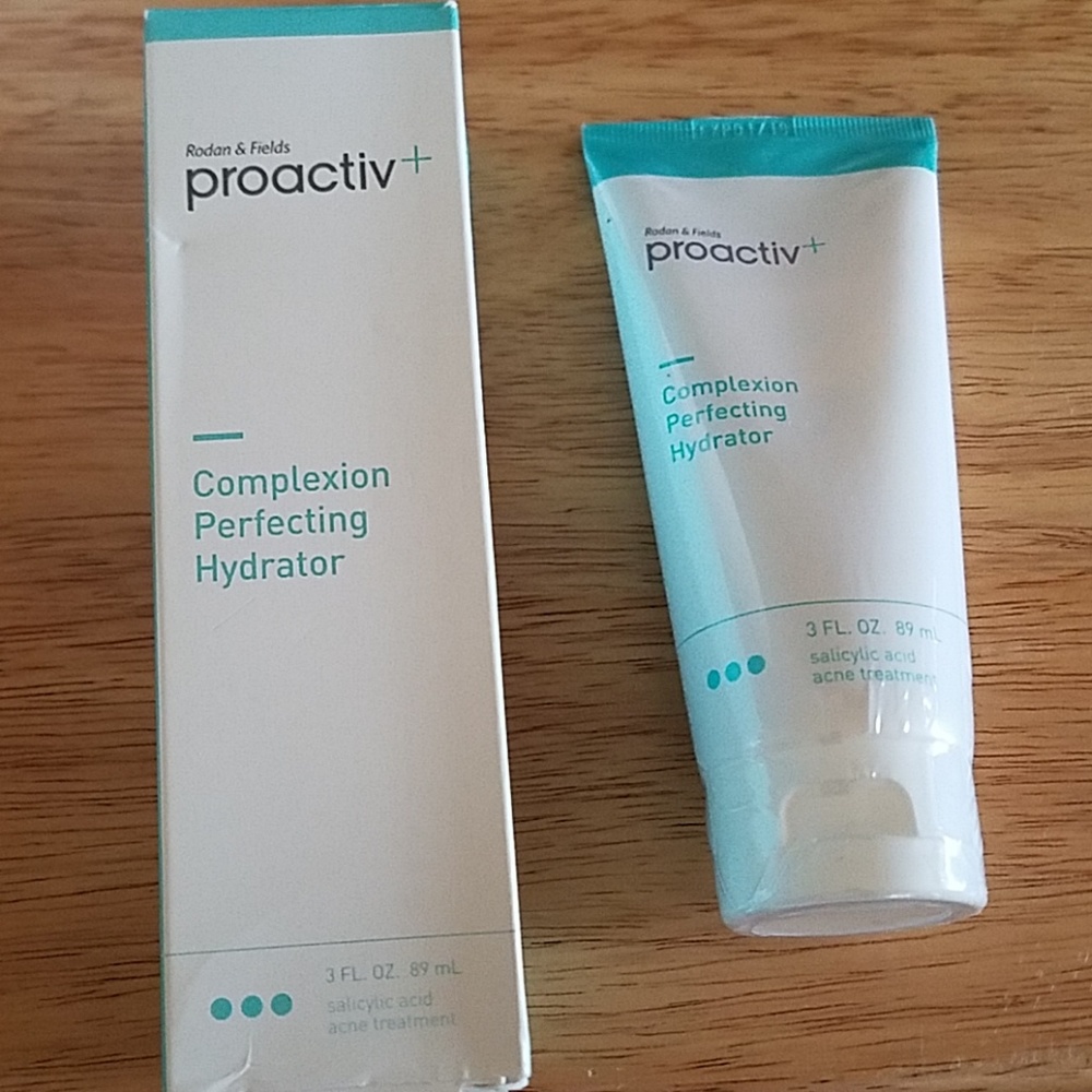 Proactiv Step 3 Complexion Perfecting Hydrator